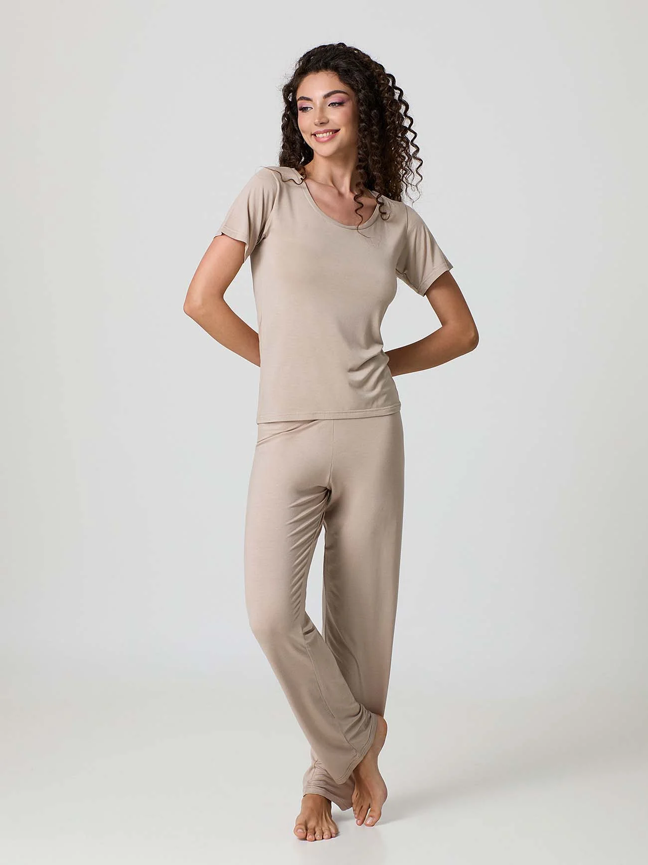 T-shirt donna in micromodal linea relax - Image 3