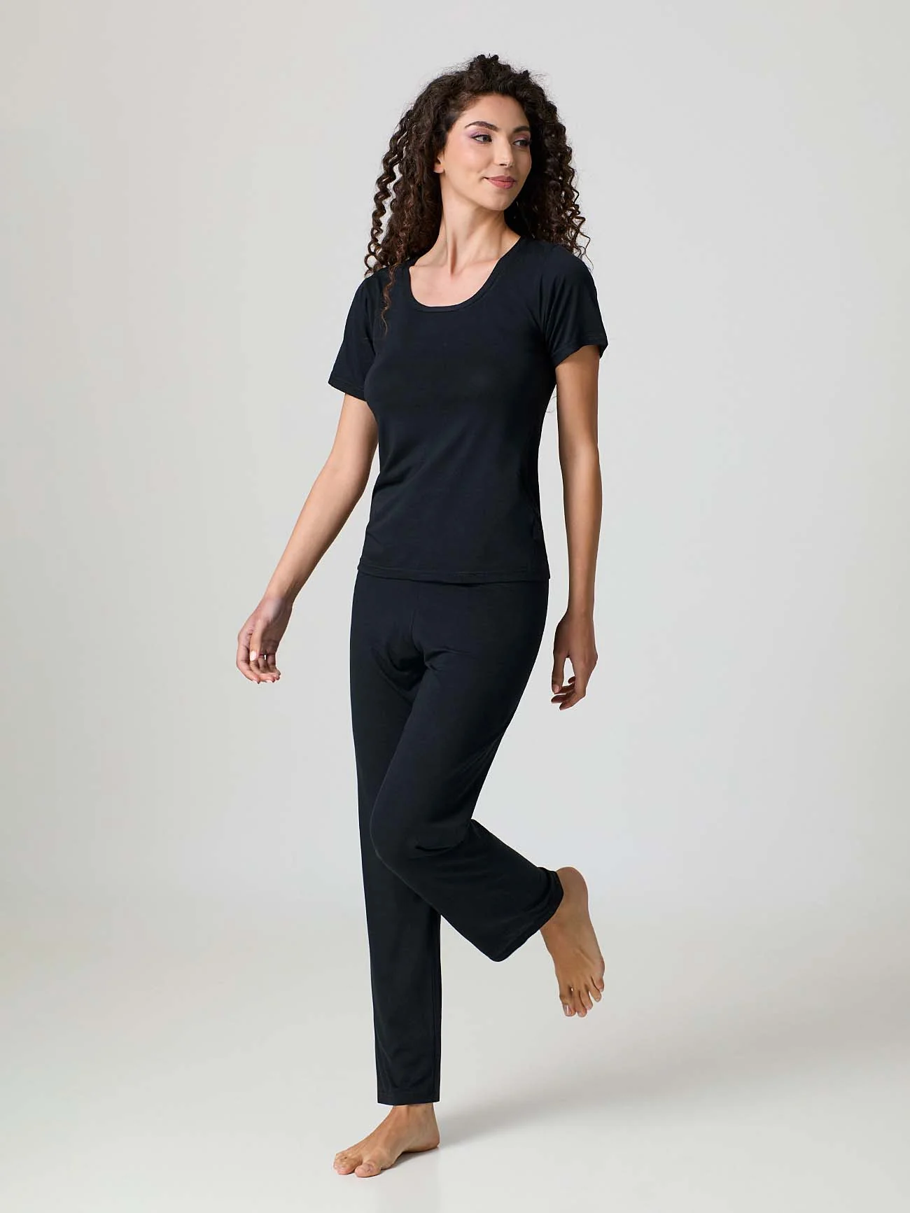 T-shirt donna in micromodal linea relax - Image 7