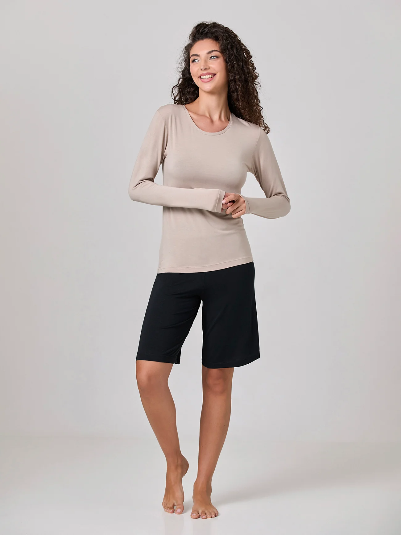 Bermuda donna in micromodal linea relax - Image 9