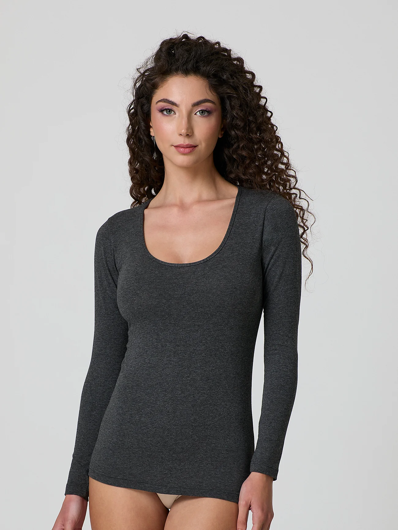 Maglia a scollo lollo in cotone elasticizzato - Image 7