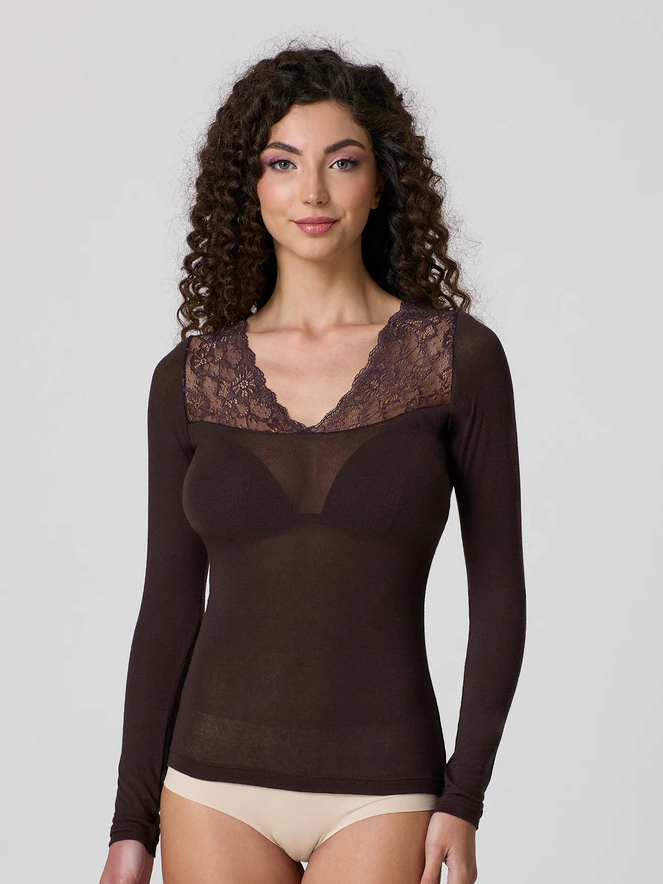 Maglia cashmere con scollo a "v" e inserto in pizzo - Image 17