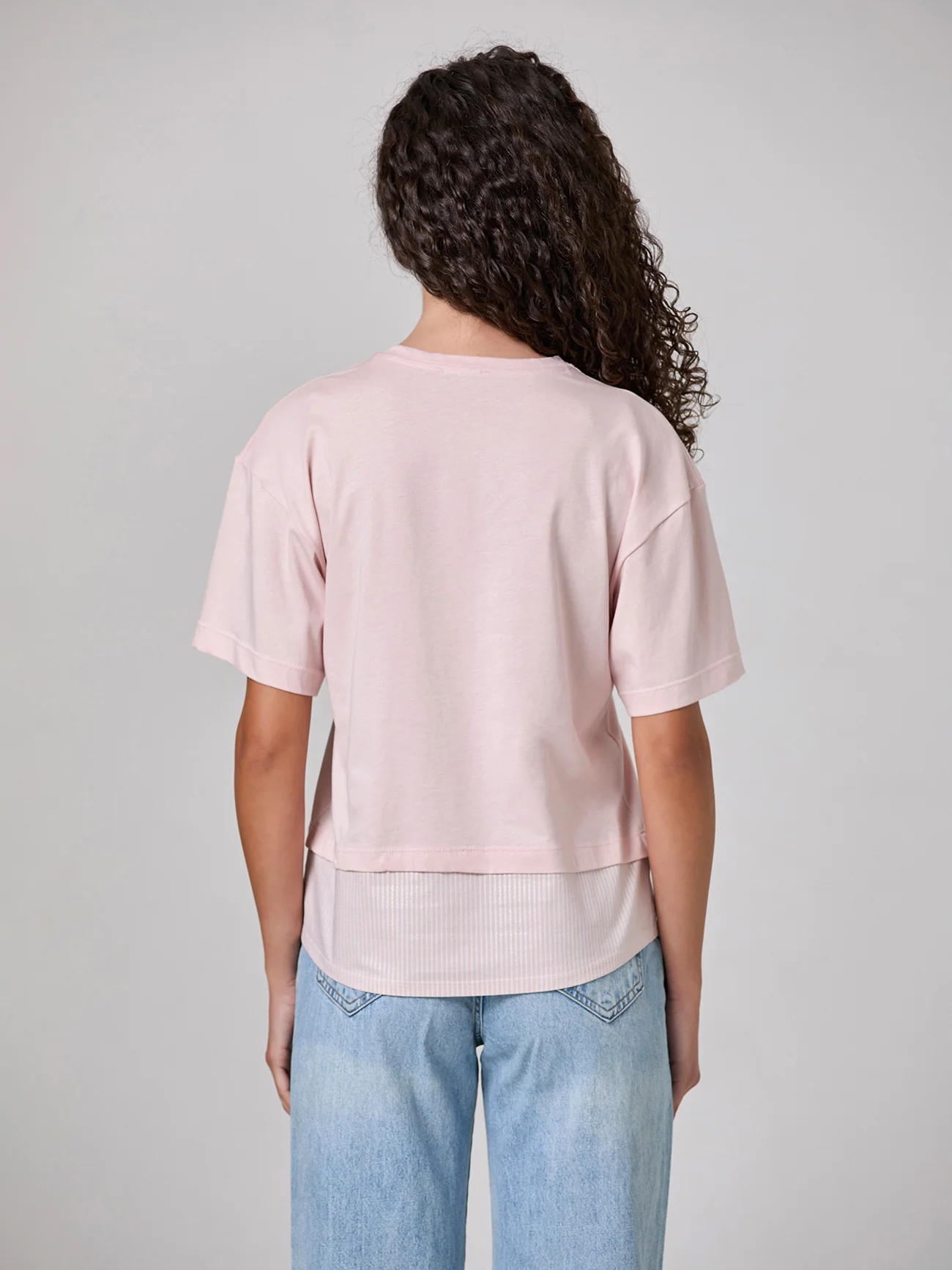 T-shirt oversize con inserto camicia - Image 3