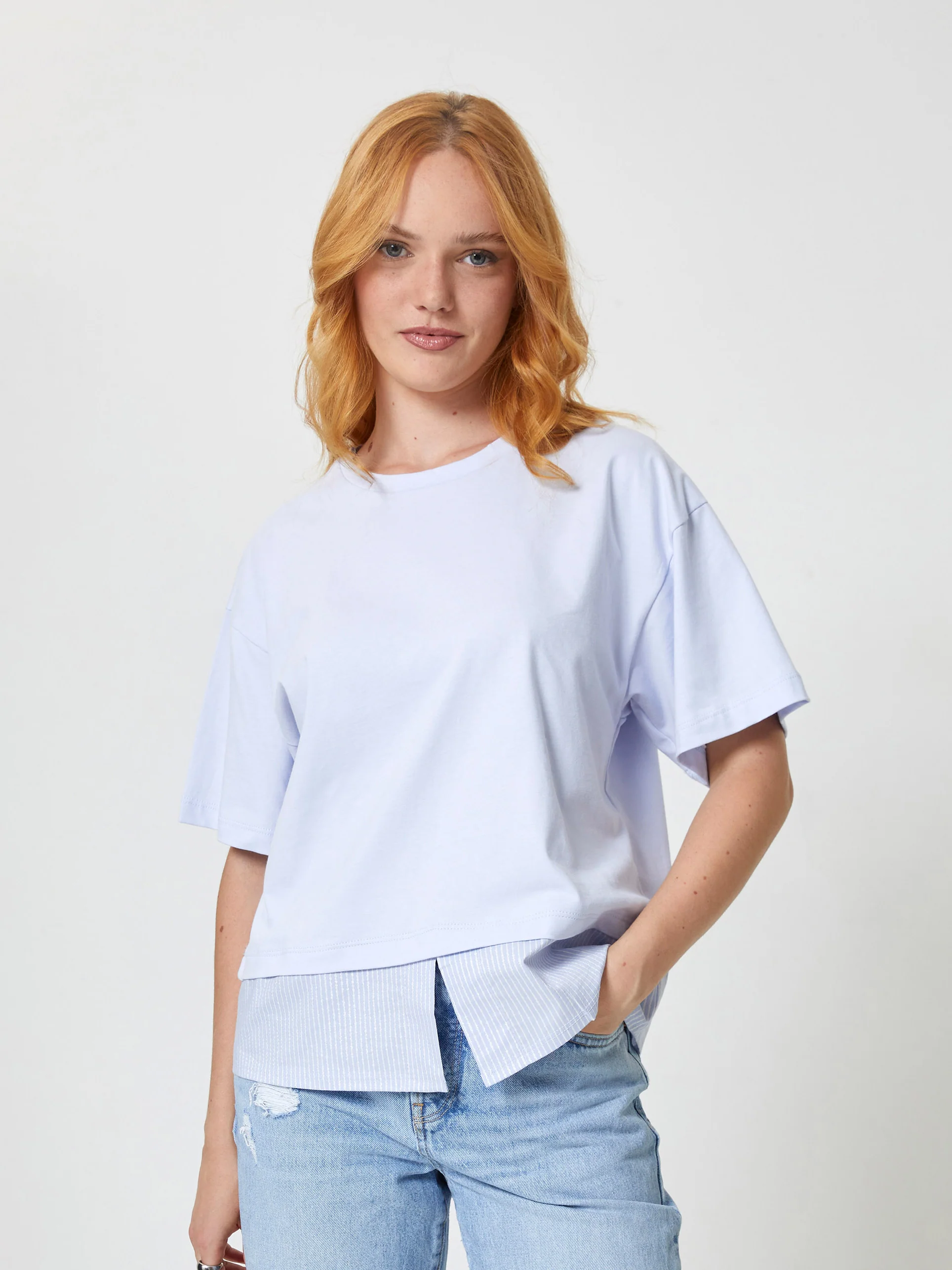 T-shirt oversize con inserto camicia - Image 9