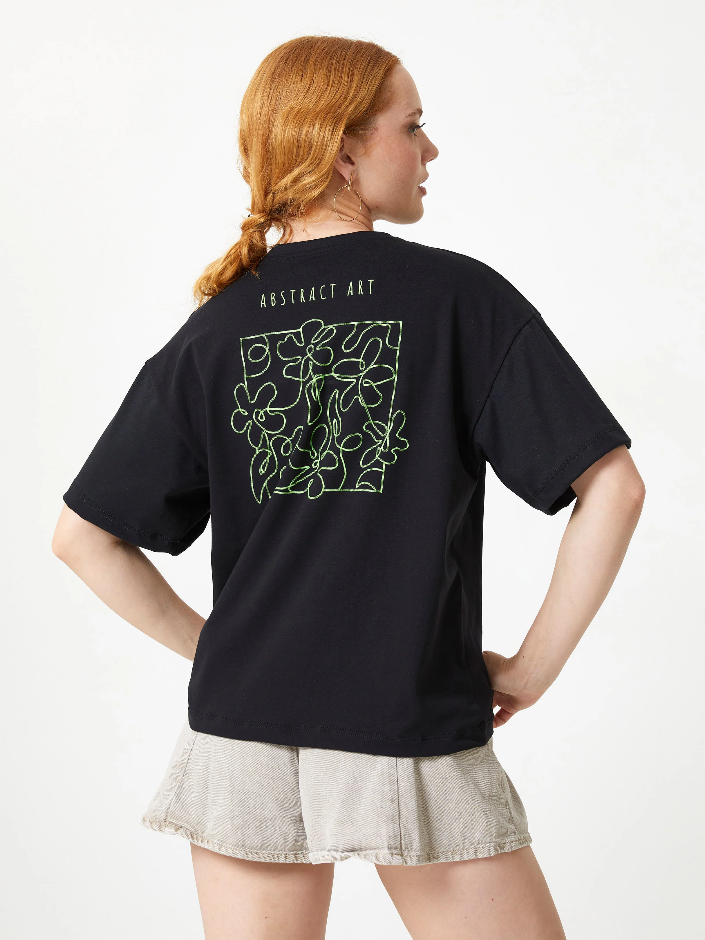 T-shirt oversize 100% cotone con stampa fiore astratto - Image 6