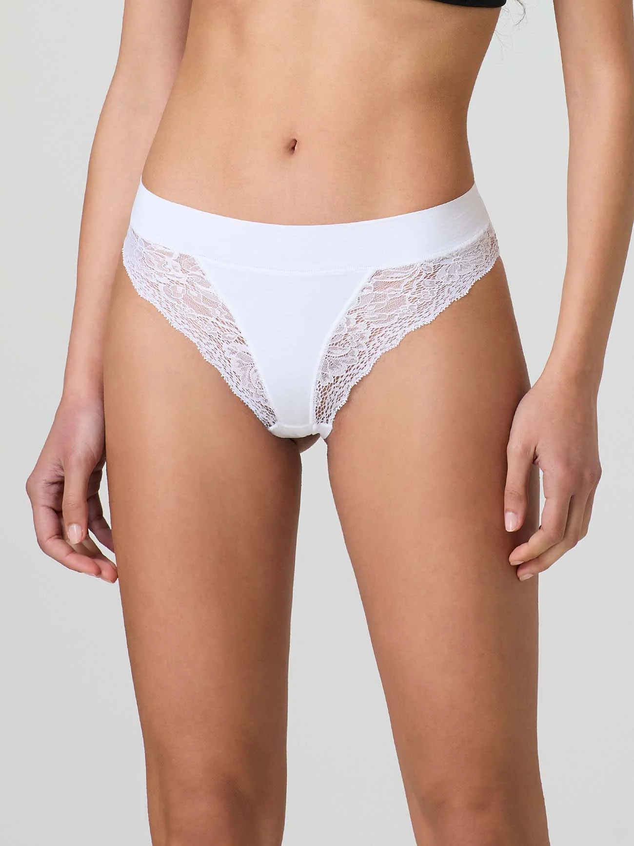 Slip taglio laser con pizzo - Image 2
