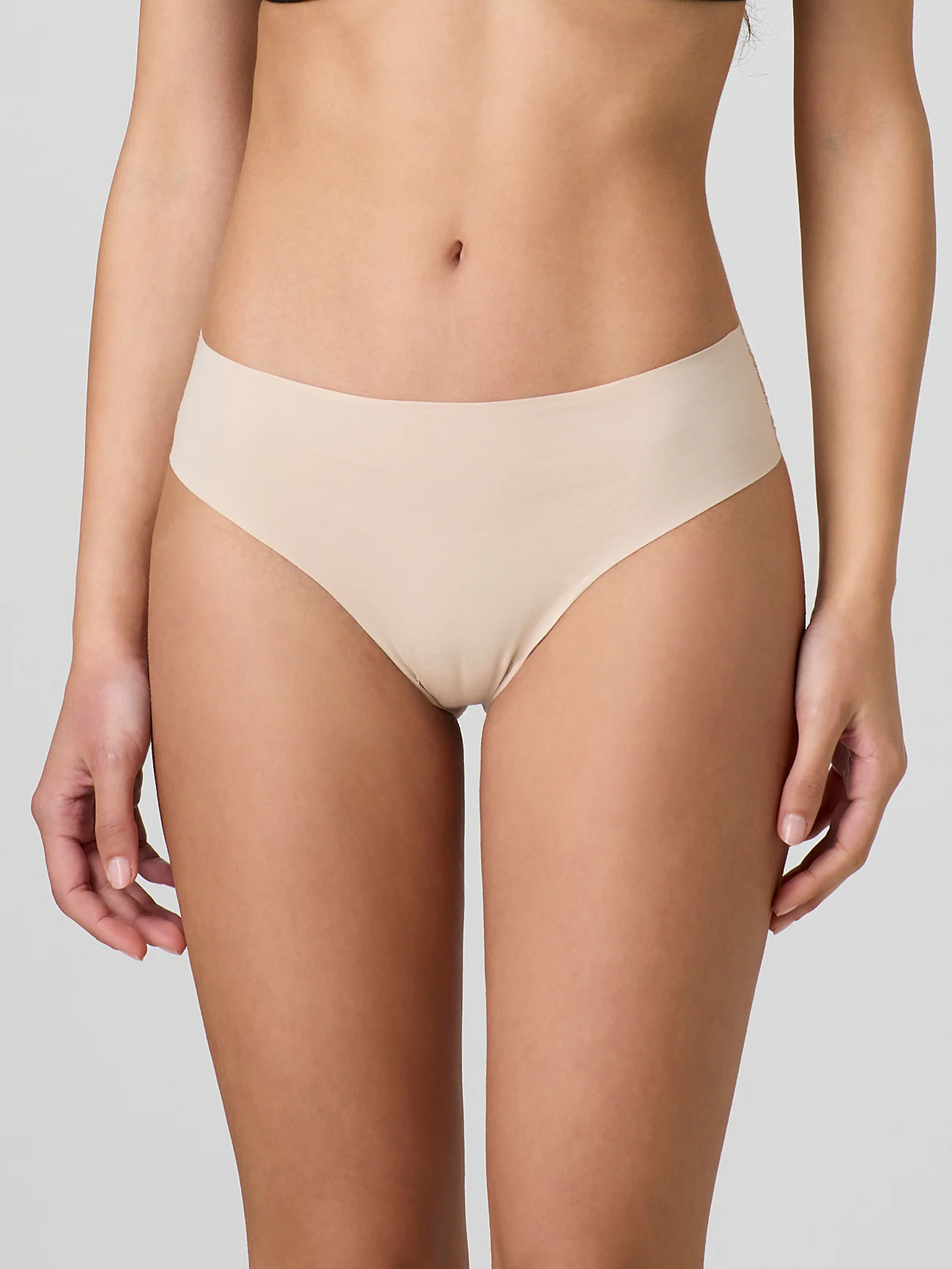 Slip taglio laser con pizzo sul retro - Image 12